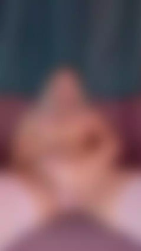 My pinky hole here is waiting for your cock by stellats