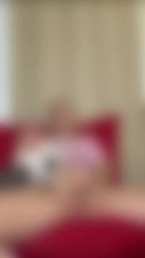 I kept one hand on my cock and your attention exactly where ... by stellats