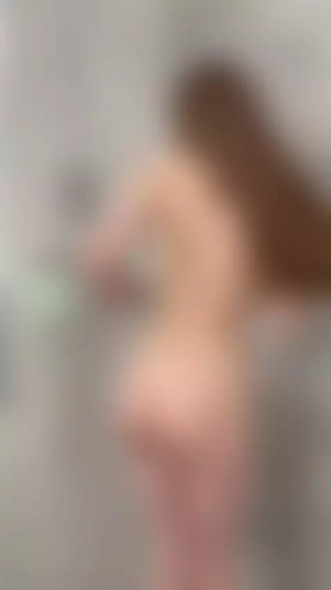 A closer look at my naked body because hiding the best part ... by lilyplush