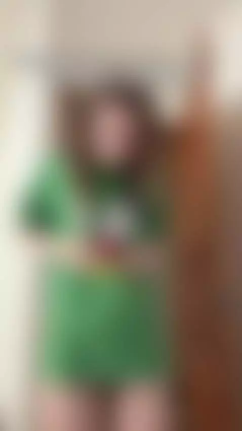This slim blonde with perfect figure will drive you crazy. J... by elmoongirl