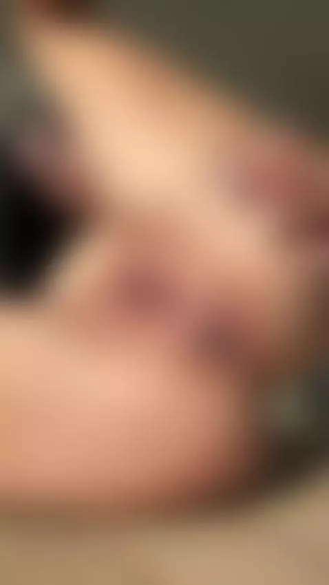 Pussy was already so wet. Unlock full on OnlyFans by lollahoney