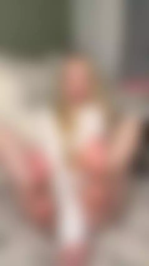 I’m not done teasing you yet 😏👀 by cutebabee1