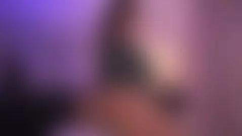 https://es.chaturbate.com/b/imleana/ by imleanna