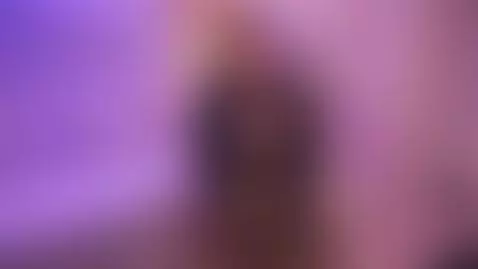 https://es.chaturbate.com/b/imleana/ by imleanna