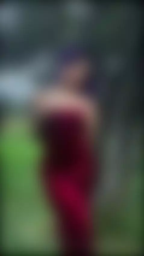 I'm back🤭 Online Now 
https://es.chaturbate.com/lilith_vamp/ by lilithvamp