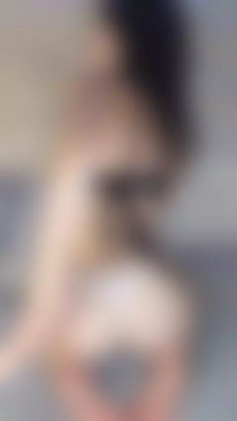 I have a dilated pussy and ass waiting for you, come destroy... by roxieblake