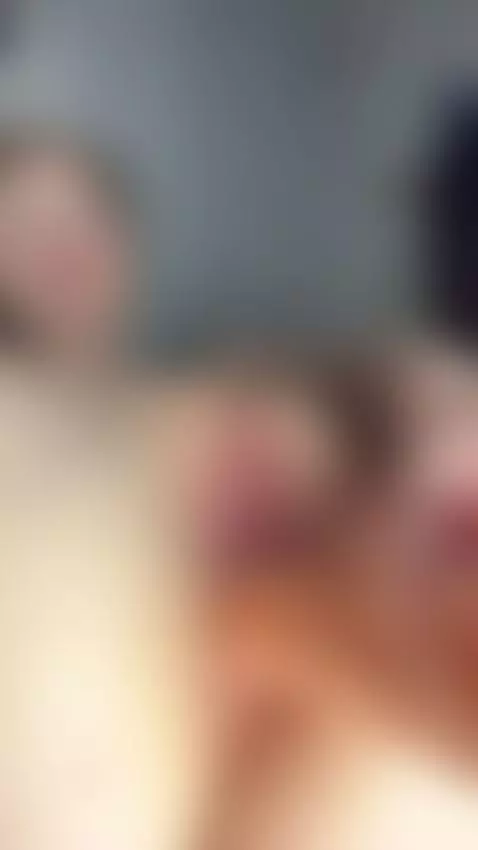 Close up of lying down and focusing on chest area 😈 full tea... by blondydollies