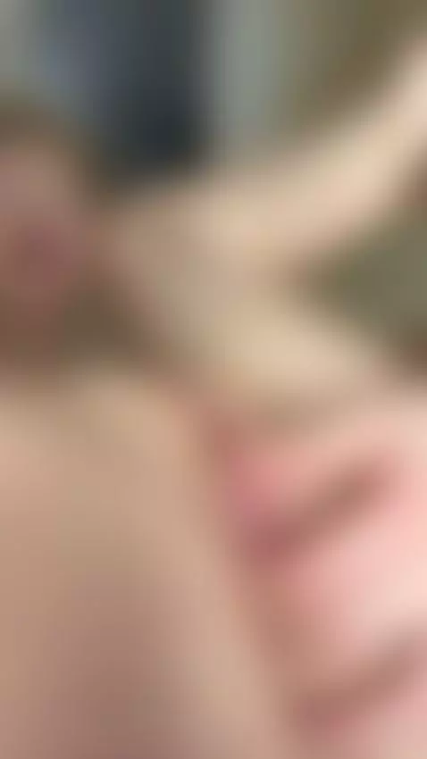 This wetness feels so good on my fingers.. Sub OF by blondydollies
