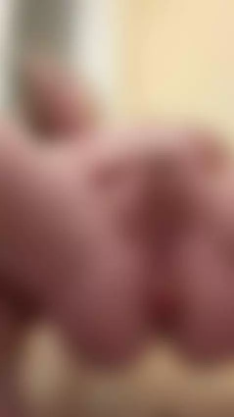 Spread my legs wide to show off my plug 💖 by blondydollies