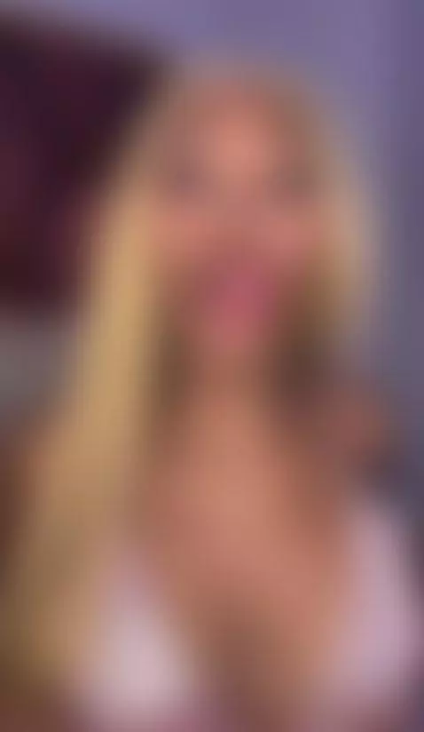 A little tease to brighten up your day. 😉🔥 by victoriarelish