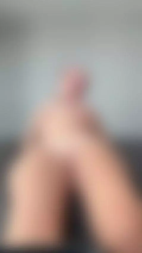 Wanna see my naughty side? 🎀 Text "🧸" to my OF, link in bio by nananyan