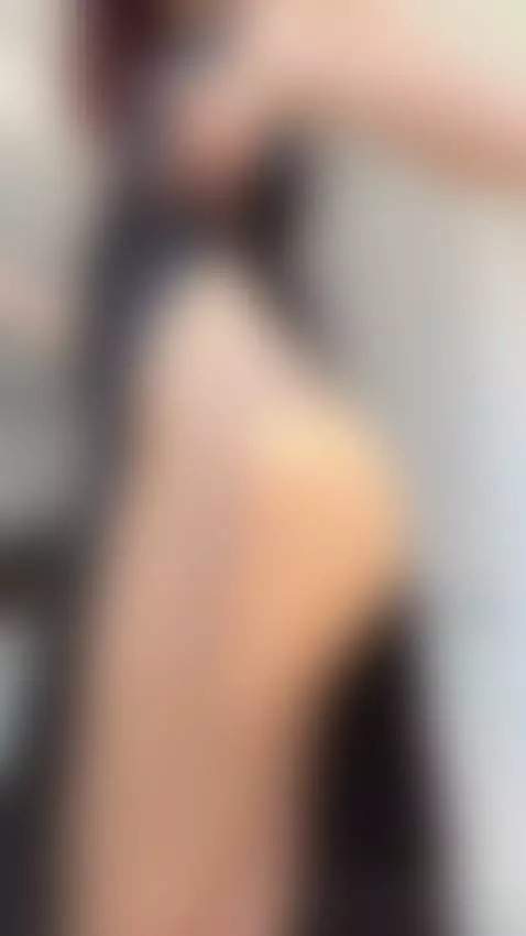 I turned around because my ass deserved your full attention by saintbella