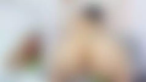 https://chaturbate.com/kimberly_xoxo_3/
https://es.stripchat... by christy-hot69