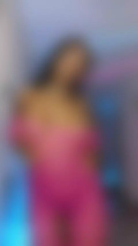 https://es.stripchat.com/Roxan-hot69
https://es.chaturbate.c... by roxan-hot69