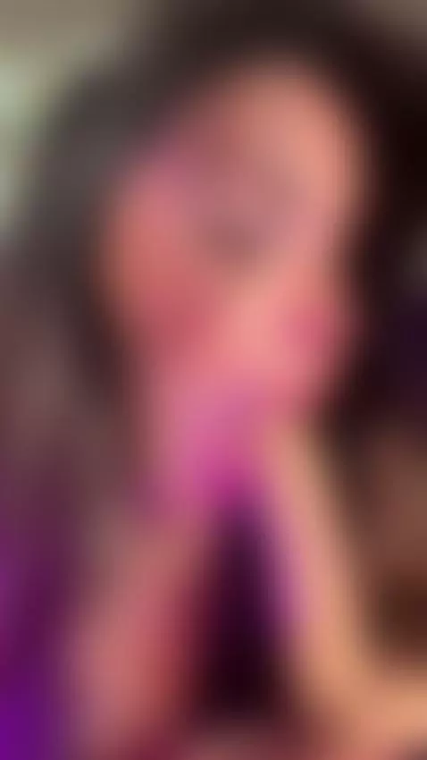Bored and alone, wanna watch! Onlyfans by mariaamaru