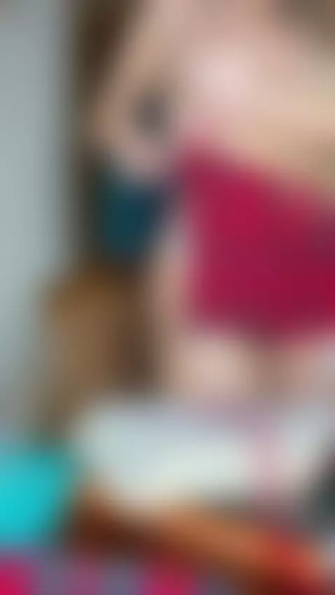 I stand with my legs spread wide 🍑 full tease on Onlyfans by mariaamaru