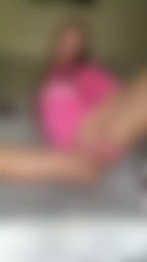 Face down, ass up. Come fuck your little slut OnlyFans 🔥 by naomiblaire
