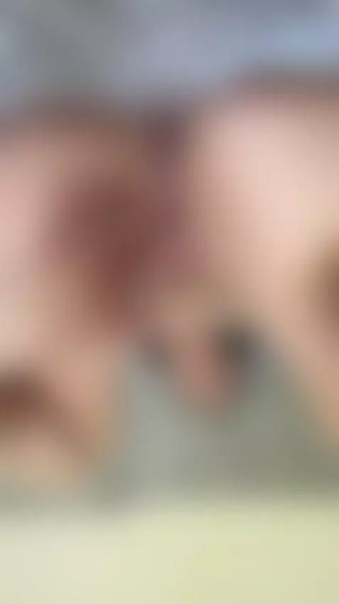 I want to choke on cock and cum till I pass out 🔥 by naomiblaire