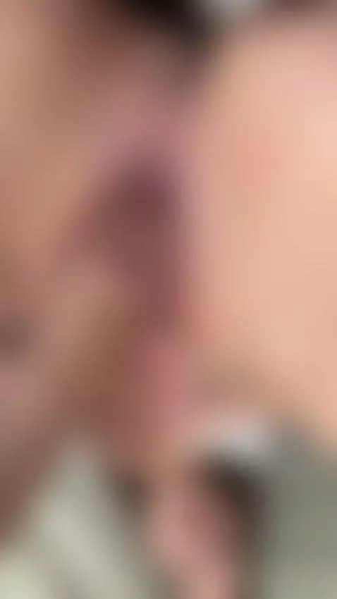 Hot cute girl who only cums from rough dirty sex. Waiting on... by naomiblaire