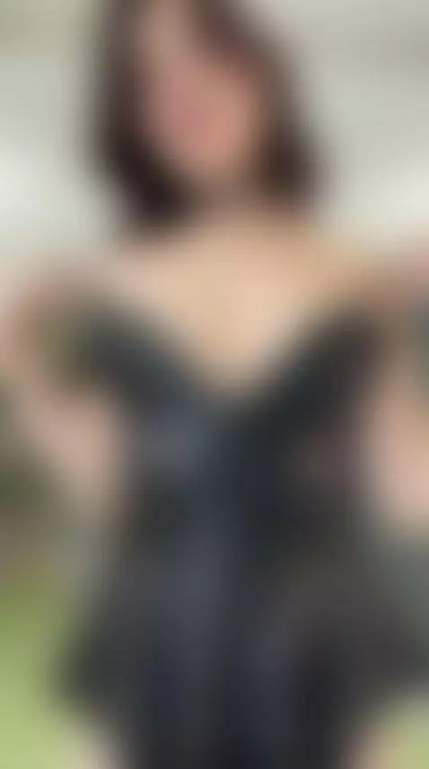 Here are my boobs. Le me know if I helped you get hard by dianasansivierra