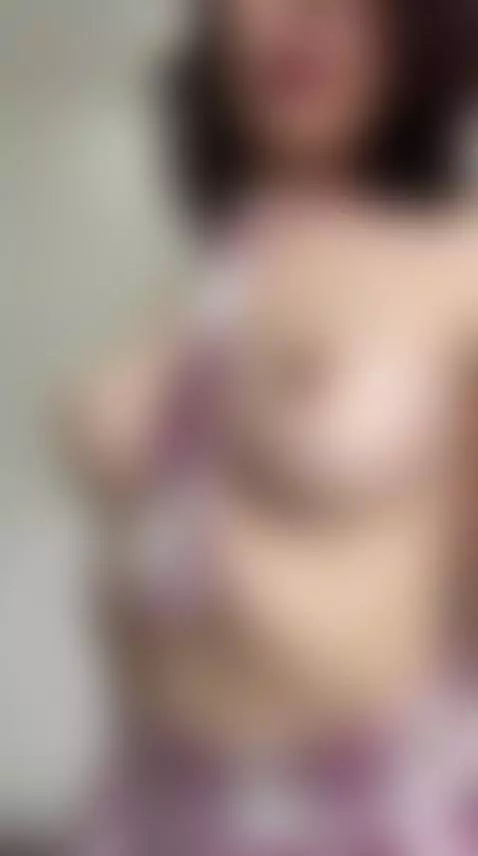 Showing off my hot sexy body by dianasansivierra