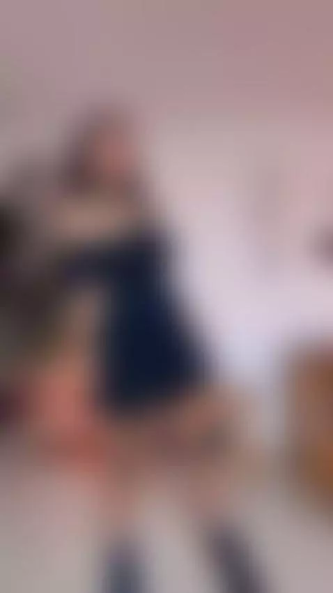 Come and have some fun

https://www.camsoda.com/alicebanks?i... by alicebanks