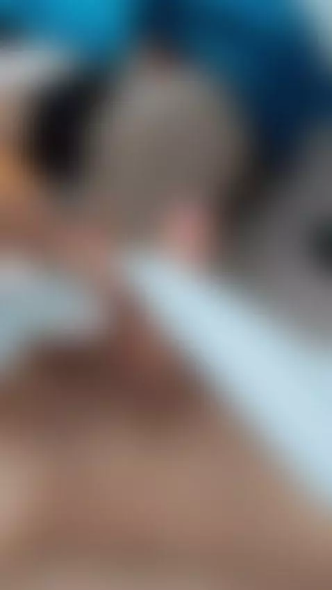 Here and there—whatever you prefer 
https://onlyfans.com/soj... by milk-gocho