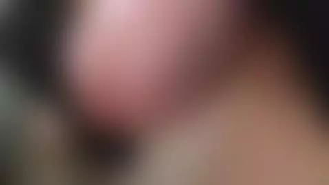 už vlhne jen na nej šahnu by bambulka