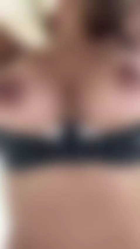 Wanna suck these tits till I moan? 🔥 by amydreamy