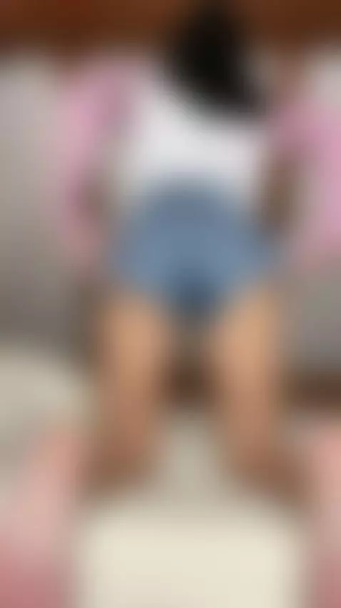 😏Happy long-haired cutie with naughty smile 💋 Exclusive OF by kiki1011