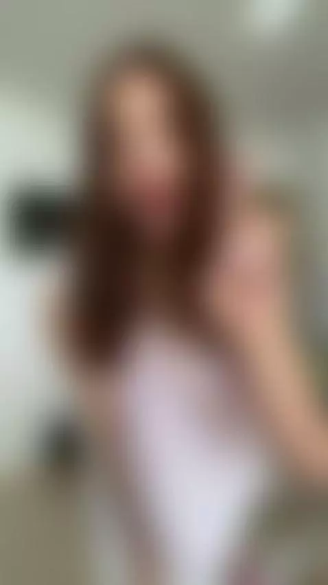 🔞Long-haired brunette spreading in kitchen 🍑 Only on OF by kiki1011