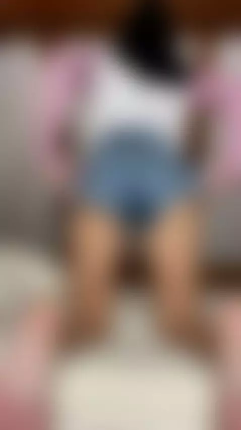 🍑Perfect round ass teasing 😈 Exclusive OF by kiki1011