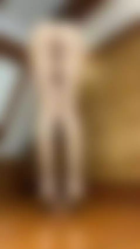 🔞Long-haired brunette spreading legs 🍑 Only on OF by kiki1011