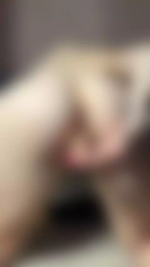 Warm light on soft curves inviting you deeper Onlyfans by miavellor