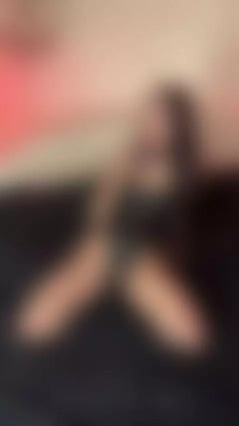 Let me know if you’re touching too 🖐 by helgaxo