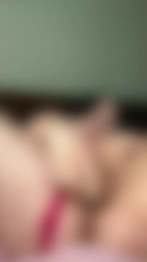 naughty fat ass fingering pussy horny wet naked  Full on OF by lilidasha