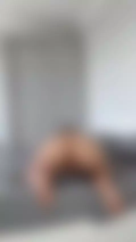 Careful.. come see what I'm hiding let's play 💦 by tinawet