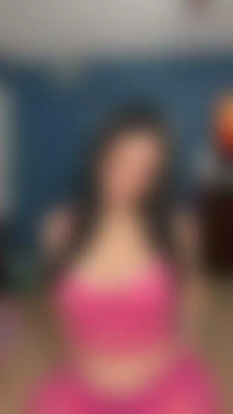 busty, sexy, hot by baddiexoxo1995