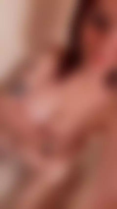 busty, bigtits, teasing by baddiexoxo1995