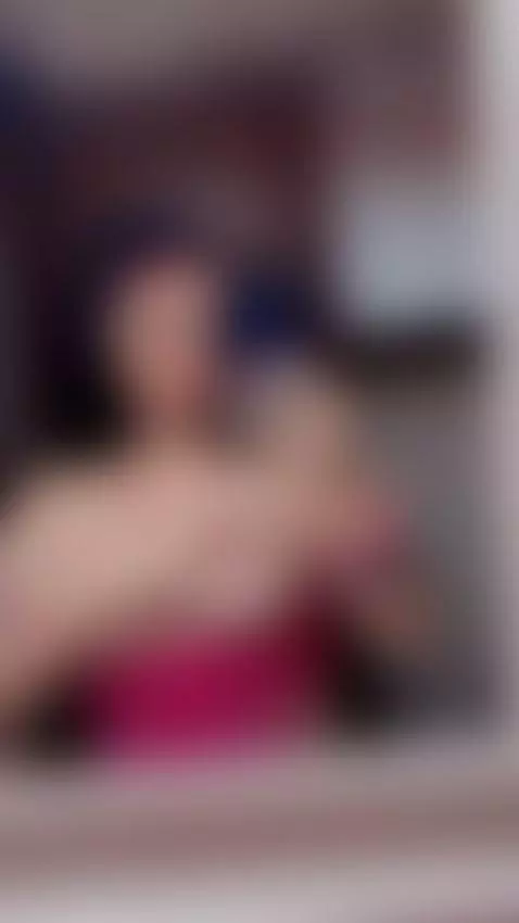 busty, bigtits, nsfw by baddiexoxo1995