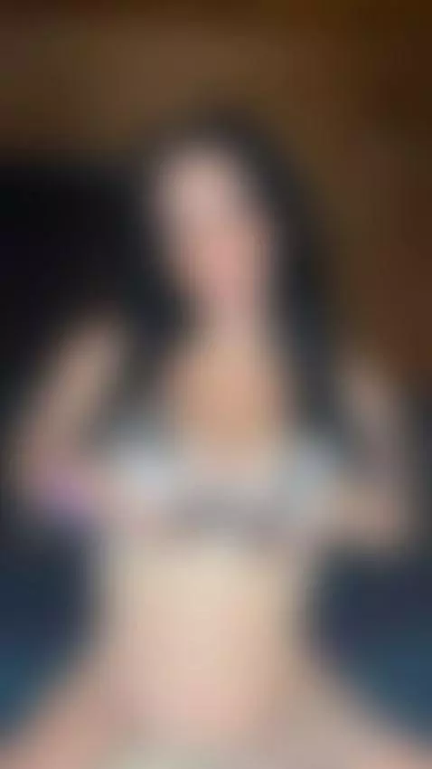 baddie, busty, bigtits by baddiexoxo1995