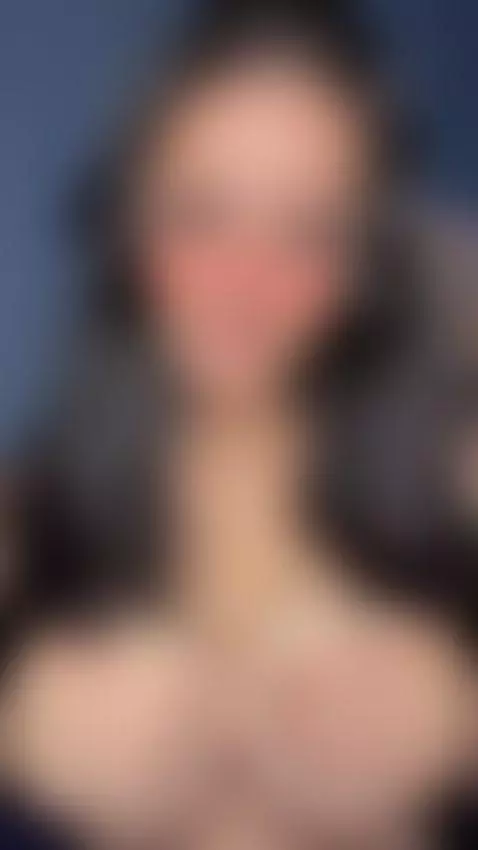baddie, busty, bigtits by baddiexoxo1995