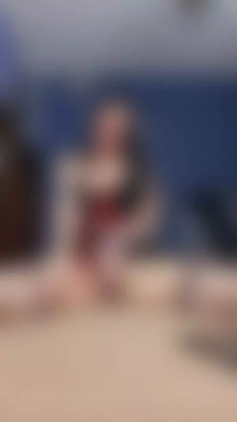 baddie, busty, bigtits by baddiexoxo1995