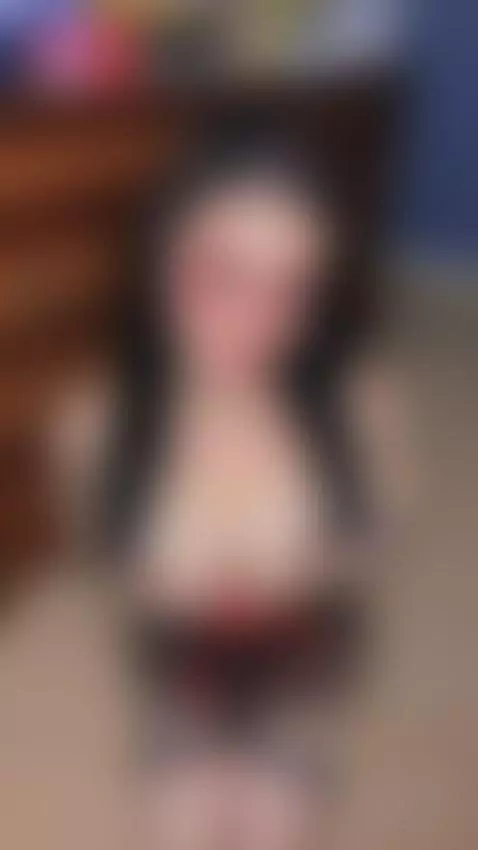 busty, bigtits, teasing by baddiexoxo1995