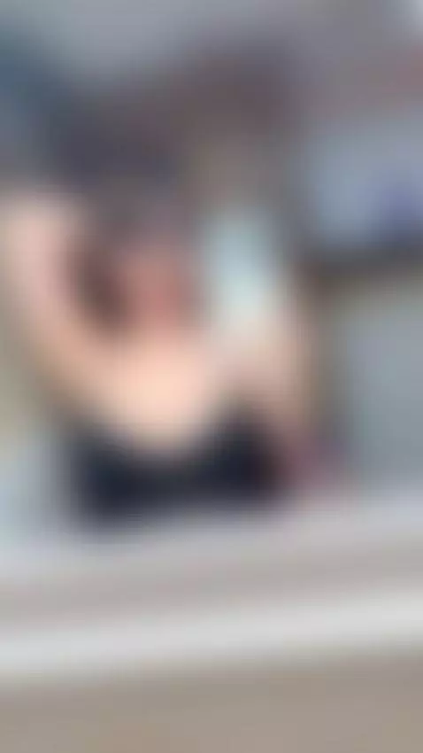 busty, bigtits, teasing by baddiexoxo1995