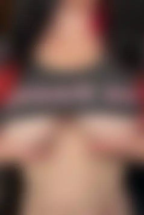 busty, bigtits, teasing by baddiexoxo1995