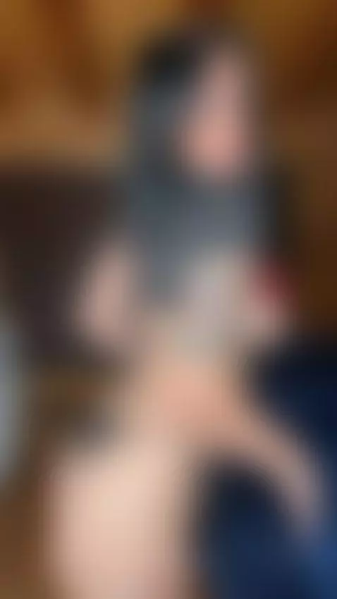 busty, bigtits, ass by baddiexoxo1995