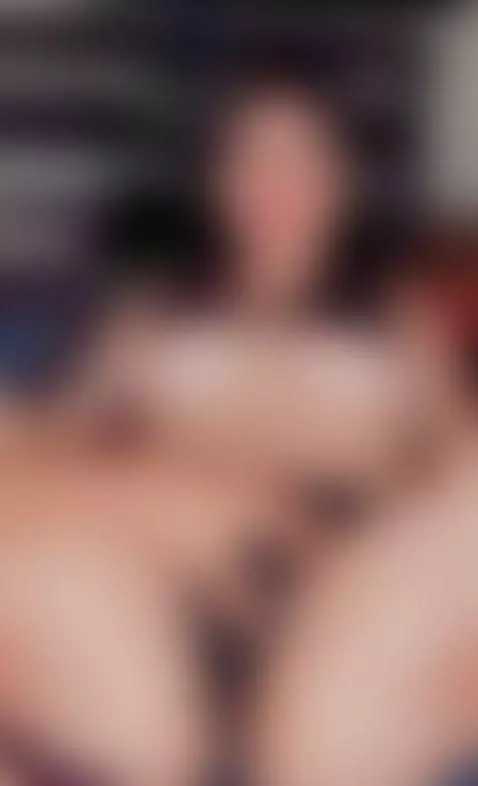 busty, bigtits, teasing by baddiexoxo1995