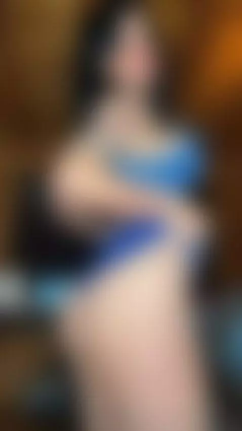 busty, ass, teasing by baddiexoxo1995