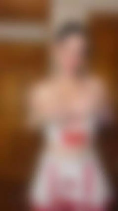 busty, bigtits, teasing by baddiexoxo1995